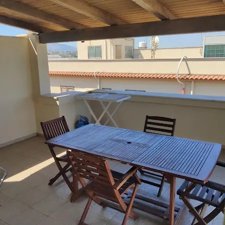 Eloisa Apartamento *